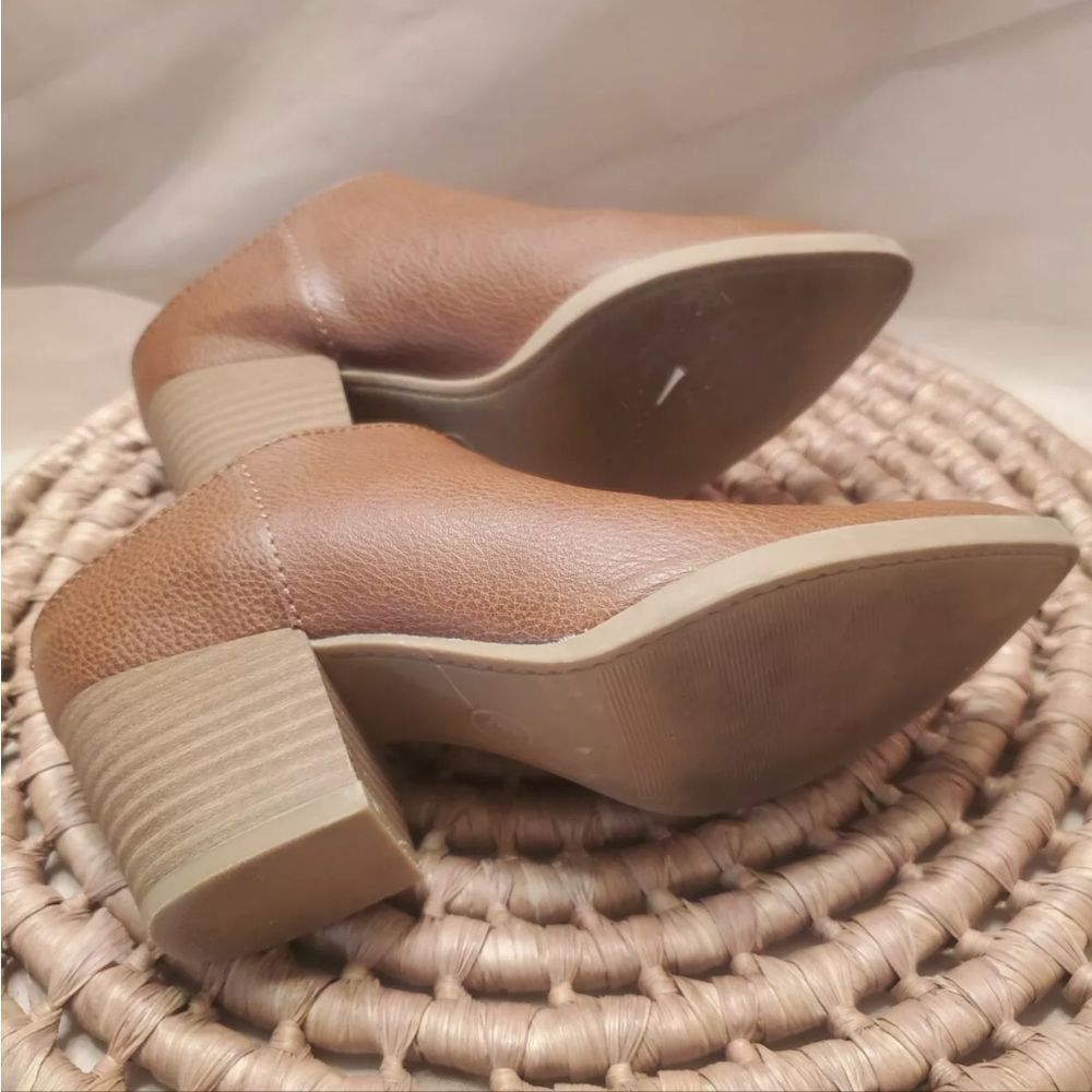 Universal Thread Women's Makana Faux Leather Block Heel Mule Brown Shoes Size 5 - Picture 6 of 6